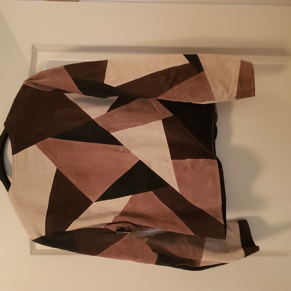 Short Suede Jacket - Picture 4 of 4
